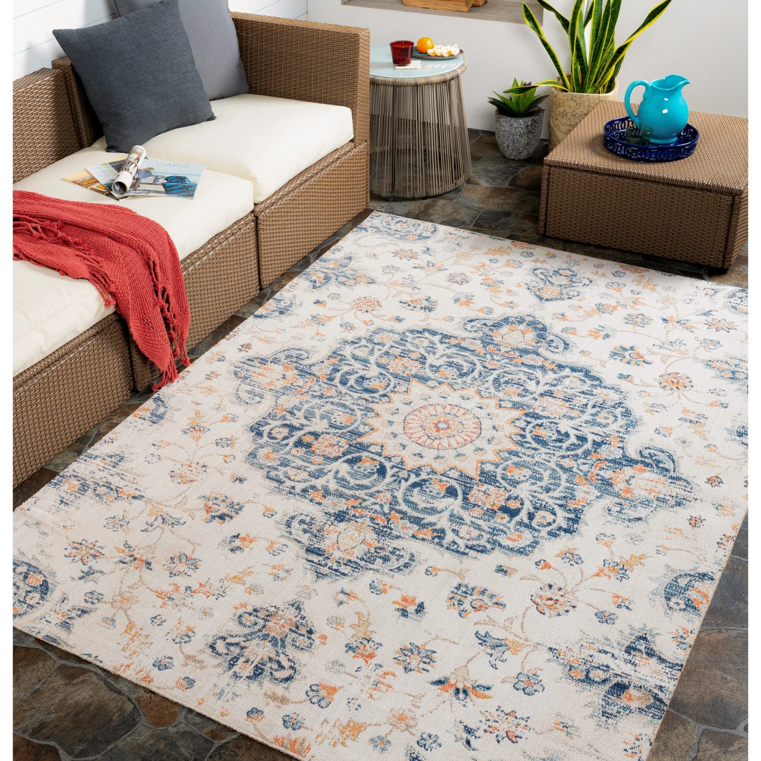Artistic Weavers Aina Indoor/ Outdoor Floral Medallion Area Rug 2 Artistic Weavers Aina Indoor/ Outdoor Floral Medallion Area Rug - Image 2