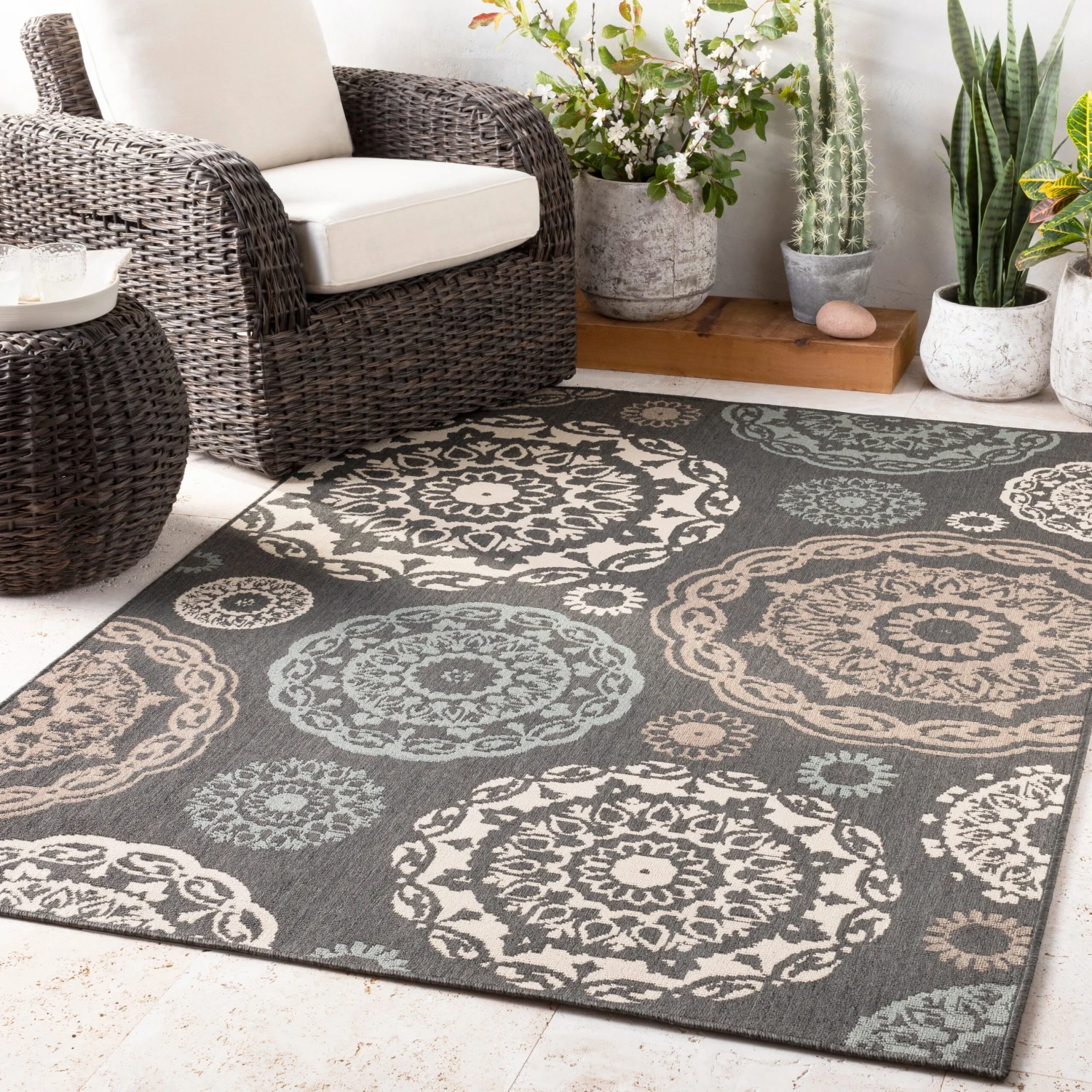 Artistic Weavers Arrigo Transitional Indoor/ Outdoor Area Rug - 2'5" X 7'10" Runner 2 Artistic Weavers Arrigo Transitional Indoor/ Outdoor Area Rug - 2'5" X 7'10" Runner - Image 2
