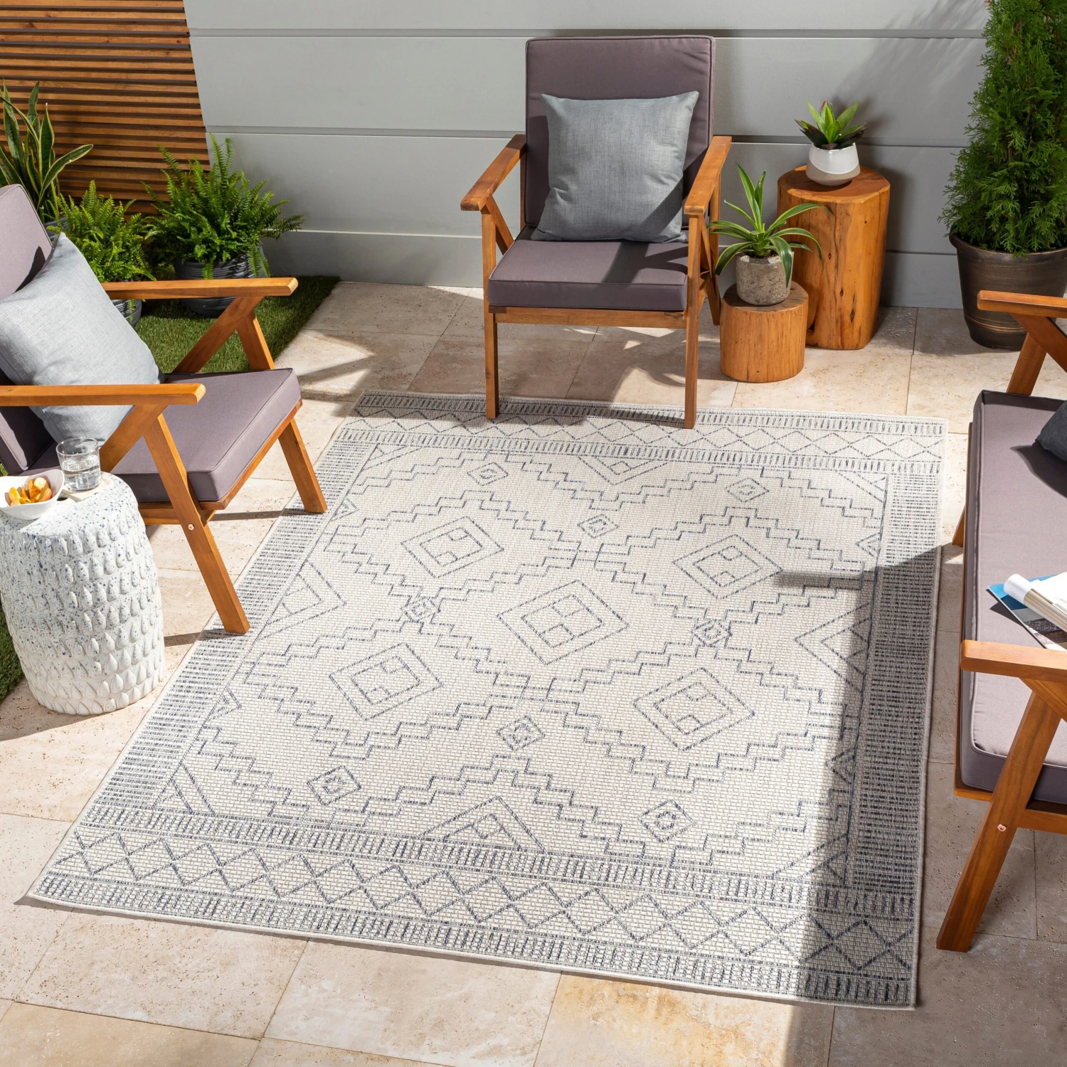 Artistic Weavers Artep Global Border Indoor/ Outdoor Area Rug 5 Artistic Weavers Artep Global Border Indoor/ Outdoor Area Rug - Image 5