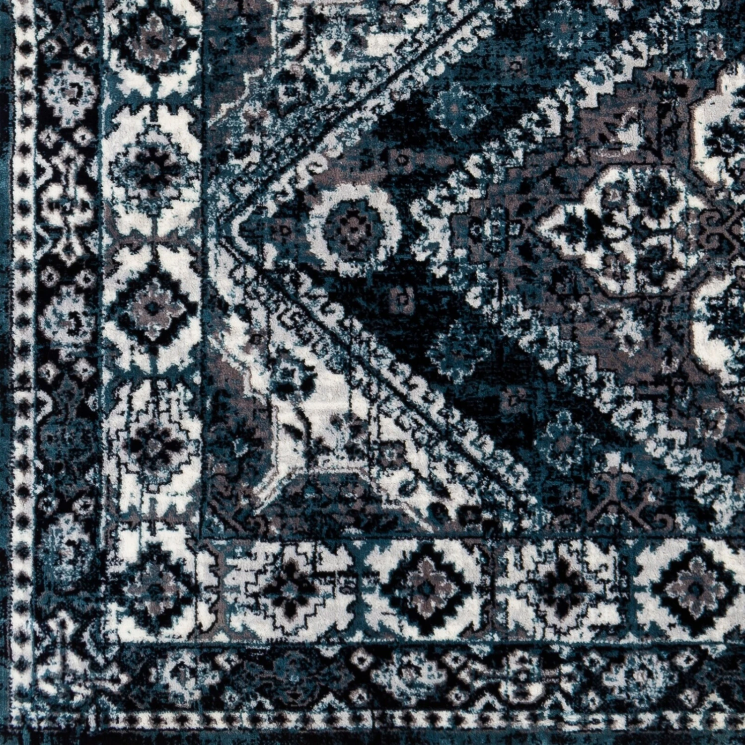Artistic Weavers Arundell Bohemian Medallion Area Rug 14 Artistic Weavers Arundell Bohemian Medallion Area Rug - Image 14