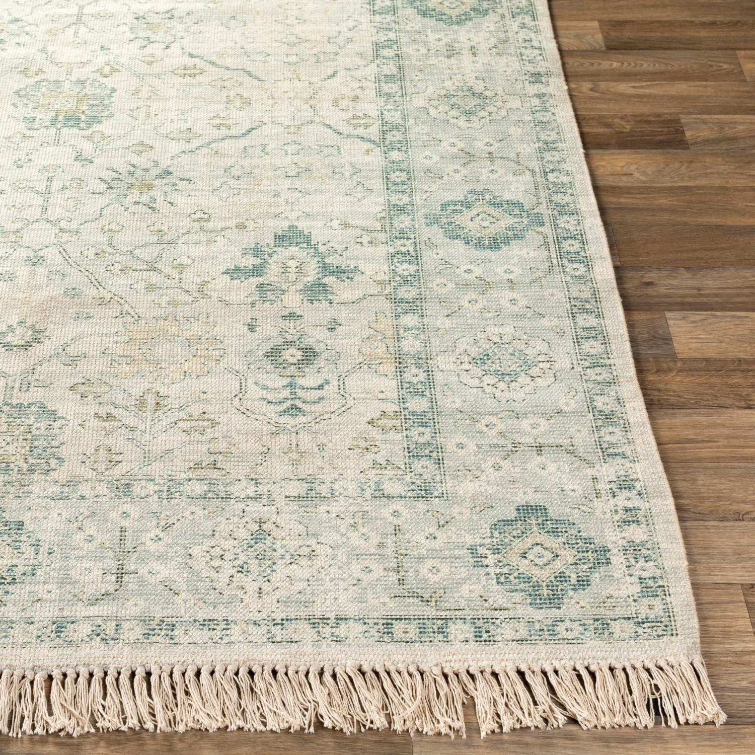 Artistic Weavers Betsy Handmade Persian Floral Cotton Area Rug 4 Artistic Weavers Betsy Handmade Persian Floral Cotton Area Rug - Image 4