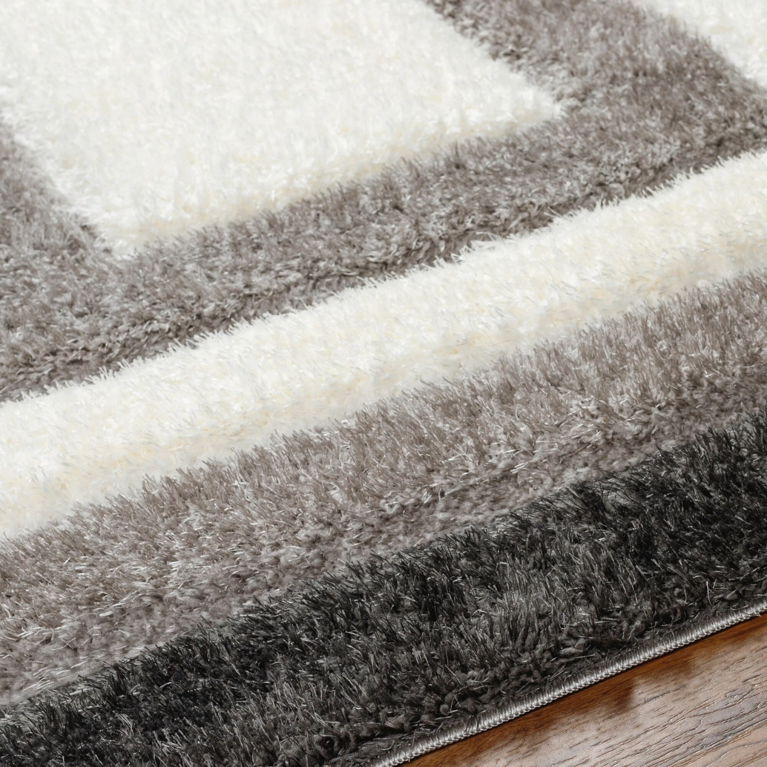Artistic Weavers Bologna Border Stripes Plush Area Rug 6 Artistic Weavers Bologna Border Stripes Plush Area Rug - Image 6