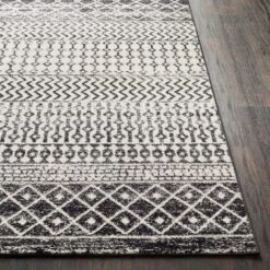 Artistic Weavers Edie Bohemian Geometric Area Rug 35 Artistic Weavers Edie Bohemian Geometric Area Rug -Artistic Weavers Edie Black White Bohemian Area Rug 311 x 57 c633e4d4 3317 494a 9aed 47b7fdb411bc 1000