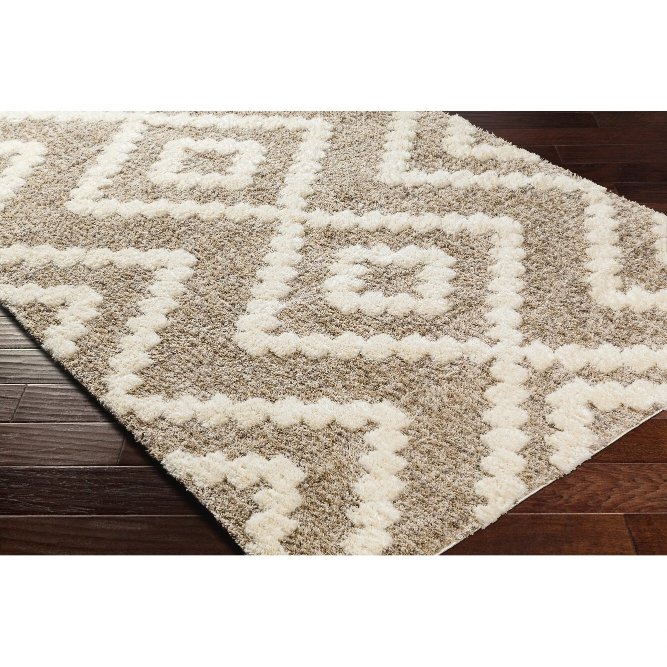 Artistic Weavers Florida Boho Diamond Plush Area Rug 13 Artistic Weavers Florida Boho Diamond Plush Area Rug - Image 13