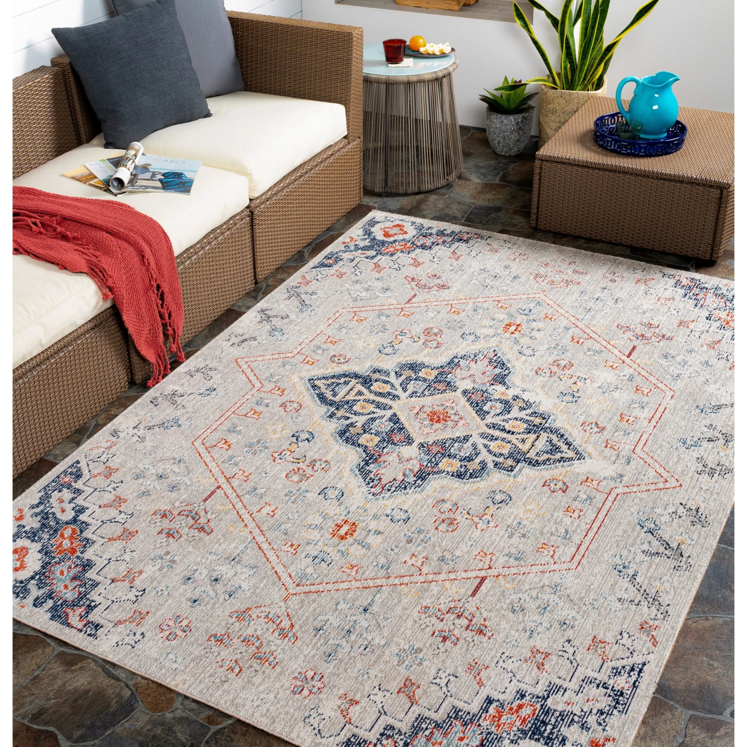 Artistic Weavers Gitanjali Indoor/ Outdoor Transitional Floral Area Rug 2 Artistic Weavers Gitanjali Indoor/ Outdoor Transitional Floral Area Rug - Image 2