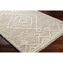 Artistic Weavers Hocquard Boho Diamond Plush Area Rug