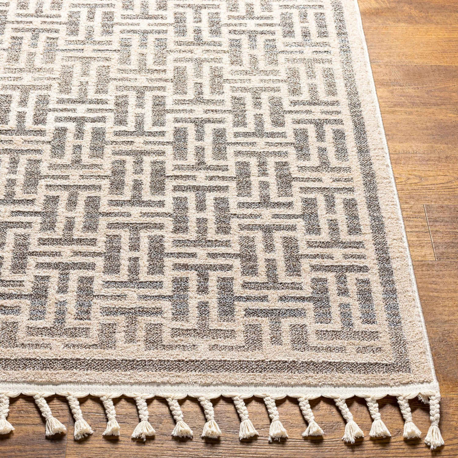 Artistic Weavers Kainat Modern Area Rug 4 Artistic Weavers Kainat Modern Area Rug - Image 4