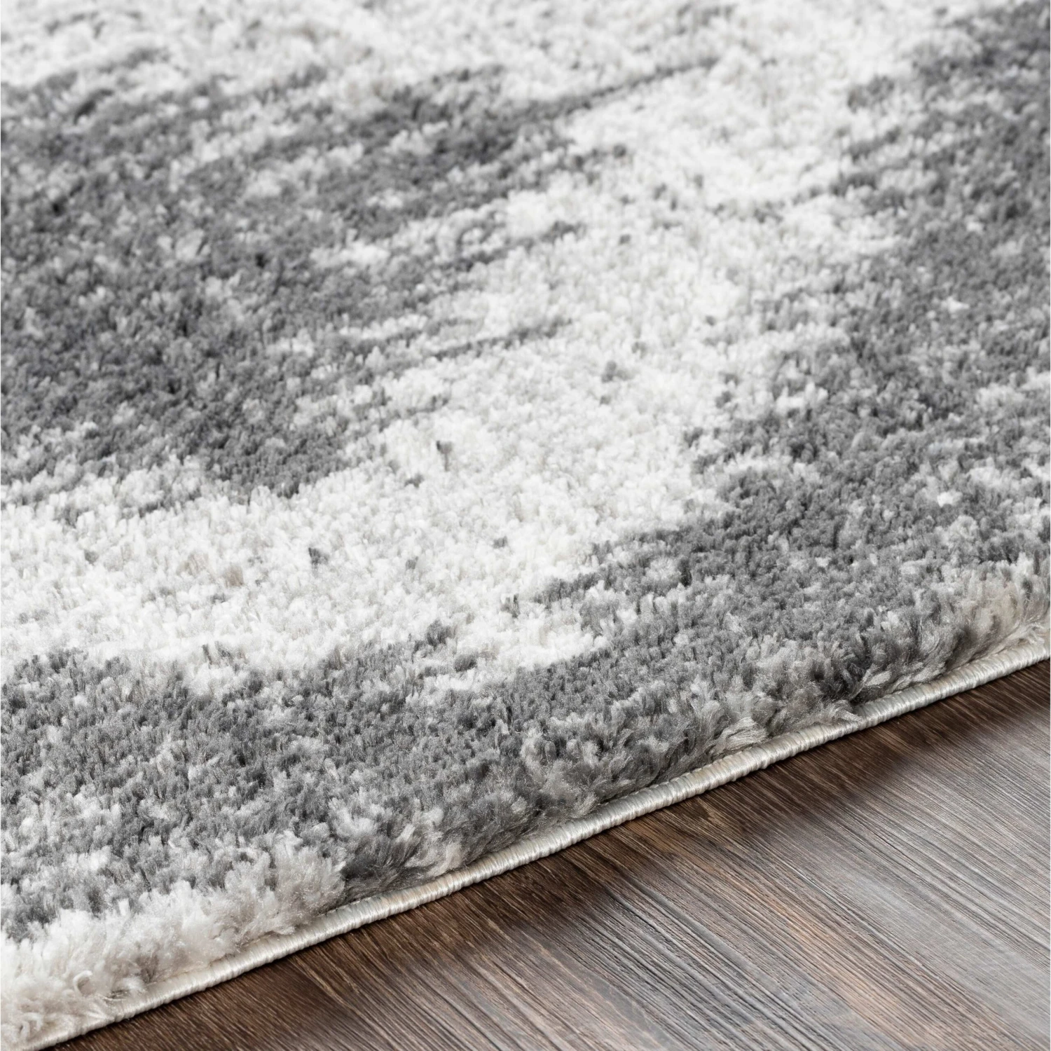 Artistic Weavers Kumi Plush Geometric Diamond Area Rug 5 Artistic Weavers Kumi Plush Geometric Diamond Area Rug - Image 5