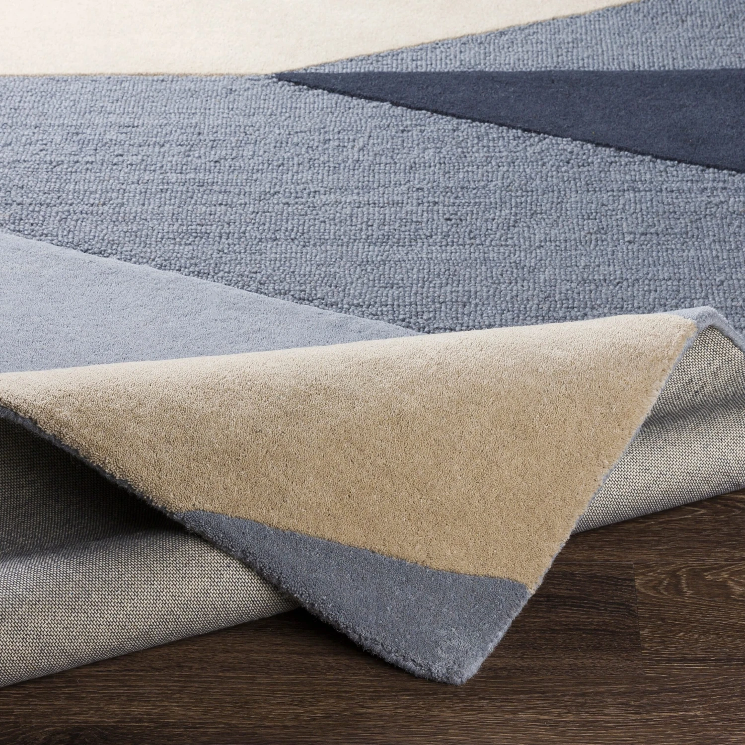 Artistic Weavers Lincoln Hand Tufted Geometric Wool Rug 6 Artistic Weavers Lincoln Hand Tufted Geometric Wool Rug - Image 6