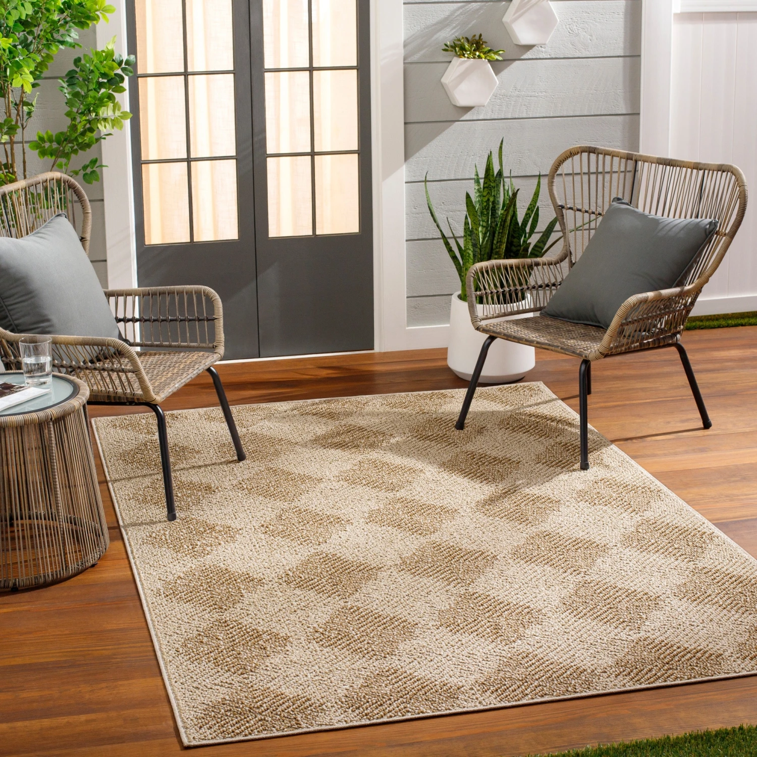 Rockport Global Indoor/Outdoor Diamond Area Rug 2 Rockport Global Indoor/Outdoor Diamond Area Rug - Image 2