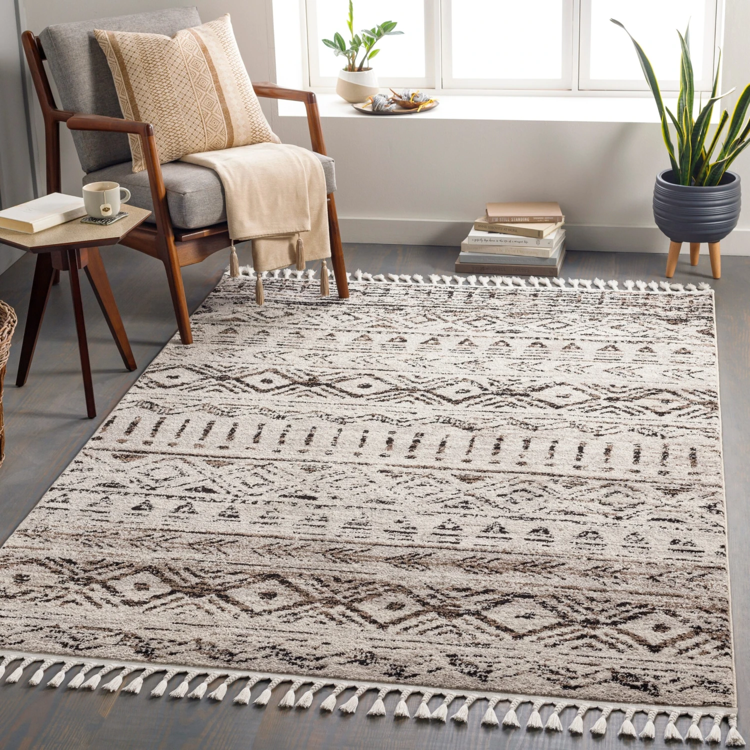 Artistic Weavers Sakina Bohemian Geometric Area Rug 9 Artistic Weavers Sakina Bohemian Geometric Area Rug - Image 9