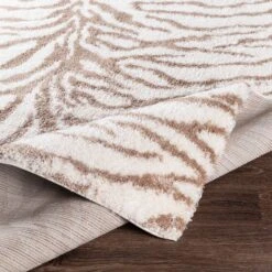 Artistic Weavers Salvado Plush Zebra Stripe Area Rug -Artistic Weavers Salvado Plush Zebra Stripe Area Rug 12