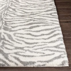 Artistic Weavers Salvado Plush Zebra Stripe Area Rug -Artistic Weavers Salvado Plush Zebra Stripe Area Rug 3