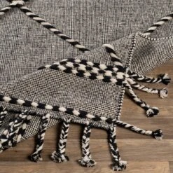 Artistic Weavers Shannen Handmade Wool Scandinavian Tassel Area Rug -Artistic Weavers Shannen Handmade Wool Scandinavian Tassel Area Rug 5