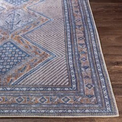 Artistic Weavers Silvia Vintage Medallion Printed Machine Washable Area Rug -Artistic Weavers Silvia Vintage Medallion Printed Area Rug 3