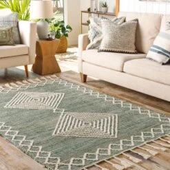 Artistic Weavers Sophrosyne Global Medallion Area Rug