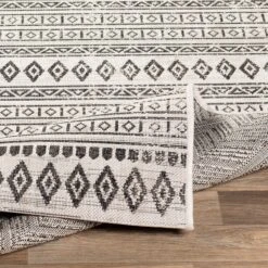 Artistic Weavers Cintia Indoor/ Outdoor Bohemian Stripe Area Rug 37 Artistic Weavers Cintia Indoor/ Outdoor Bohemian Stripe Area Rug -Artistic Weavers The Curated Nomad Allegheny Indoor Outdoor Bohemian Stripe Area Rug 11