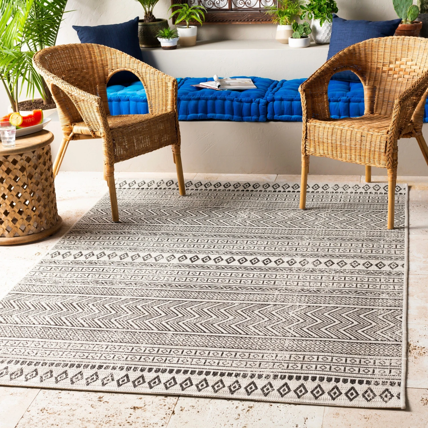Artistic Weavers Cintia Indoor/ Outdoor Bohemian Stripe Area Rug 5 Artistic Weavers Cintia Indoor/ Outdoor Bohemian Stripe Area Rug - Image 5
