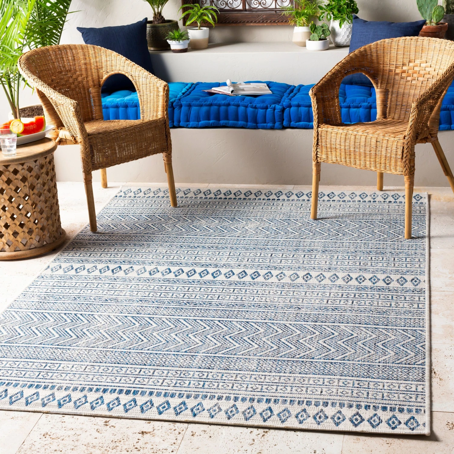 Artistic Weavers Cintia Indoor/ Outdoor Bohemian Stripe Area Rug 2 Artistic Weavers Cintia Indoor/ Outdoor Bohemian Stripe Area Rug - Image 2