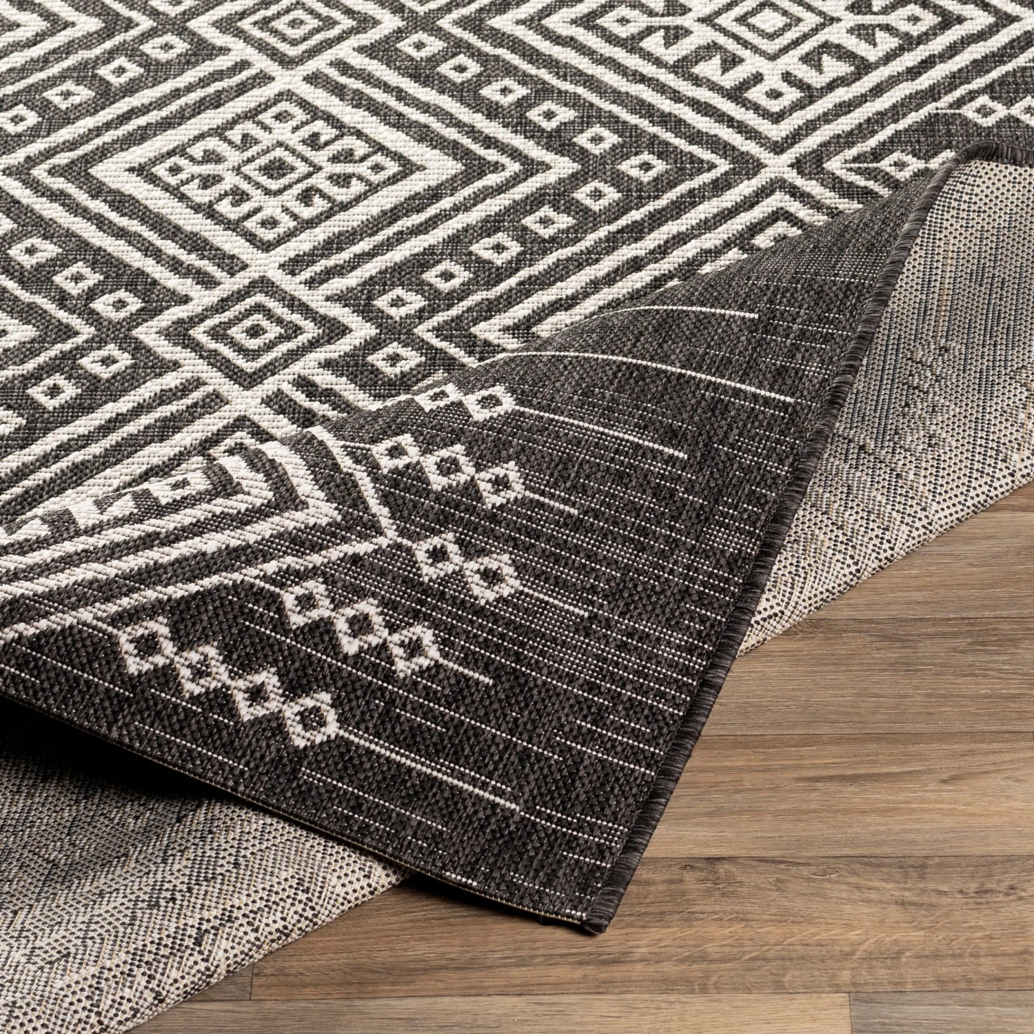 Artistic Weavers Stoyer Indoor/ Outdoor Global Bohemian Area Rug 6 Artistic Weavers Stoyer Indoor/ Outdoor Global Bohemian Area Rug - Image 6