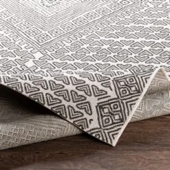 Artistic Weavers Xandy Indoor/ Outdoor Nordic Diamond Area Rug 26 Artistic Weavers Xandy Indoor/ Outdoor Nordic Diamond Area Rug -Artistic Weavers Xandy Indoor Outdoor Nordic Diamond Area Rug 12