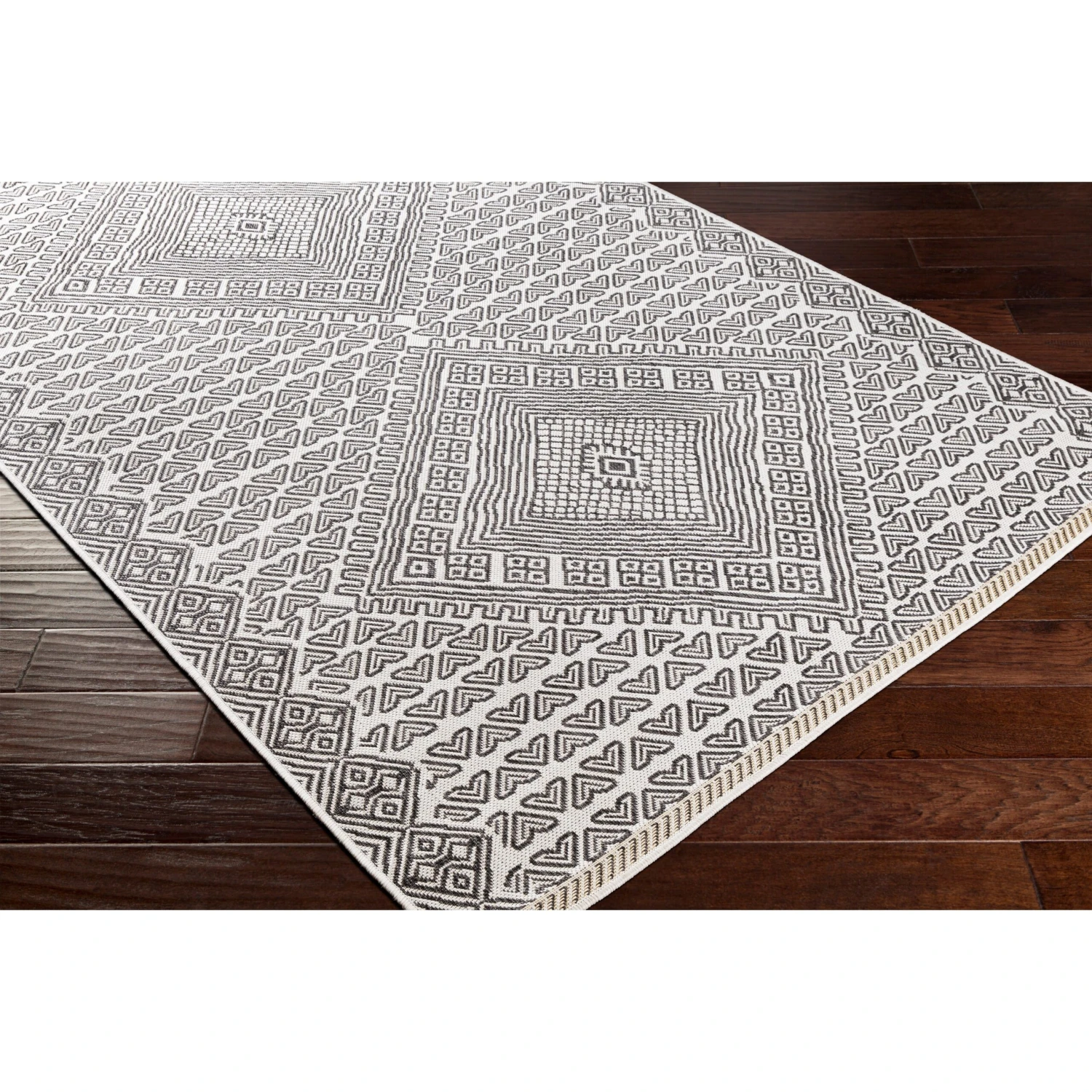 Artistic Weavers Xandy Indoor/ Outdoor Nordic Diamond Area Rug 14 Artistic Weavers Xandy Indoor/ Outdoor Nordic Diamond Area Rug - Image 14